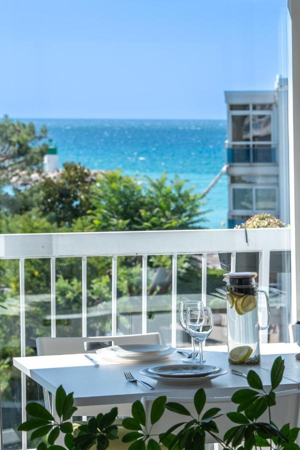 Residence Mediterranee - Beachfront - Sun And Seaview - Pool - Private Parking Cagnes-sur-Mer Luaran gambar